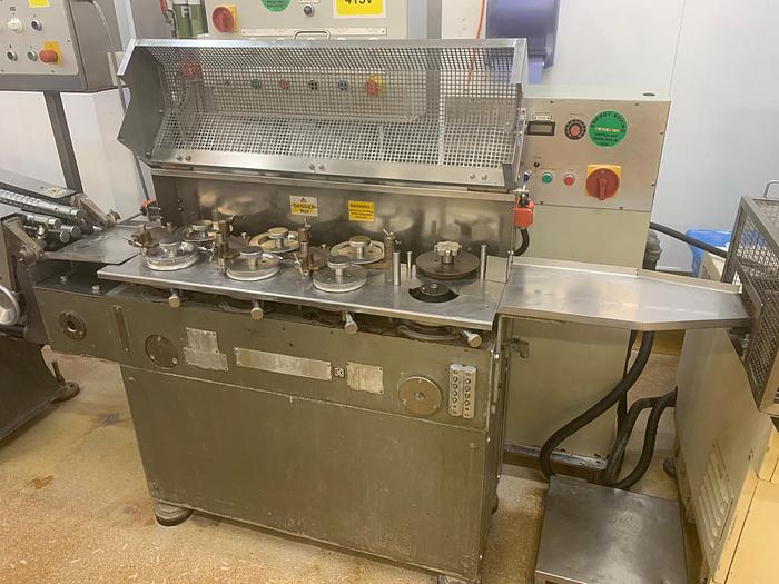 Used AMP-Rose BR 42