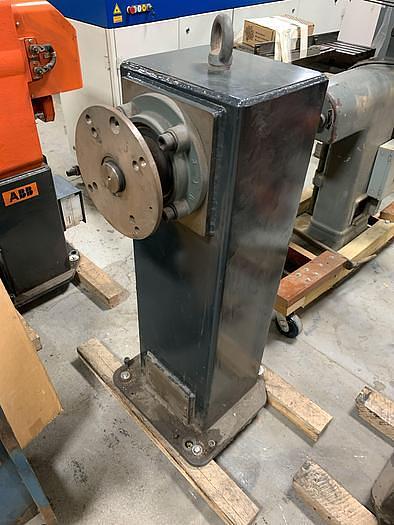 Used LINCOLN ELECTRIC  IRB 2400 ROBOTIC LASER WELDING CELL WITH DUAL ABB IRBP 2000L DUAL TRUNNIONS