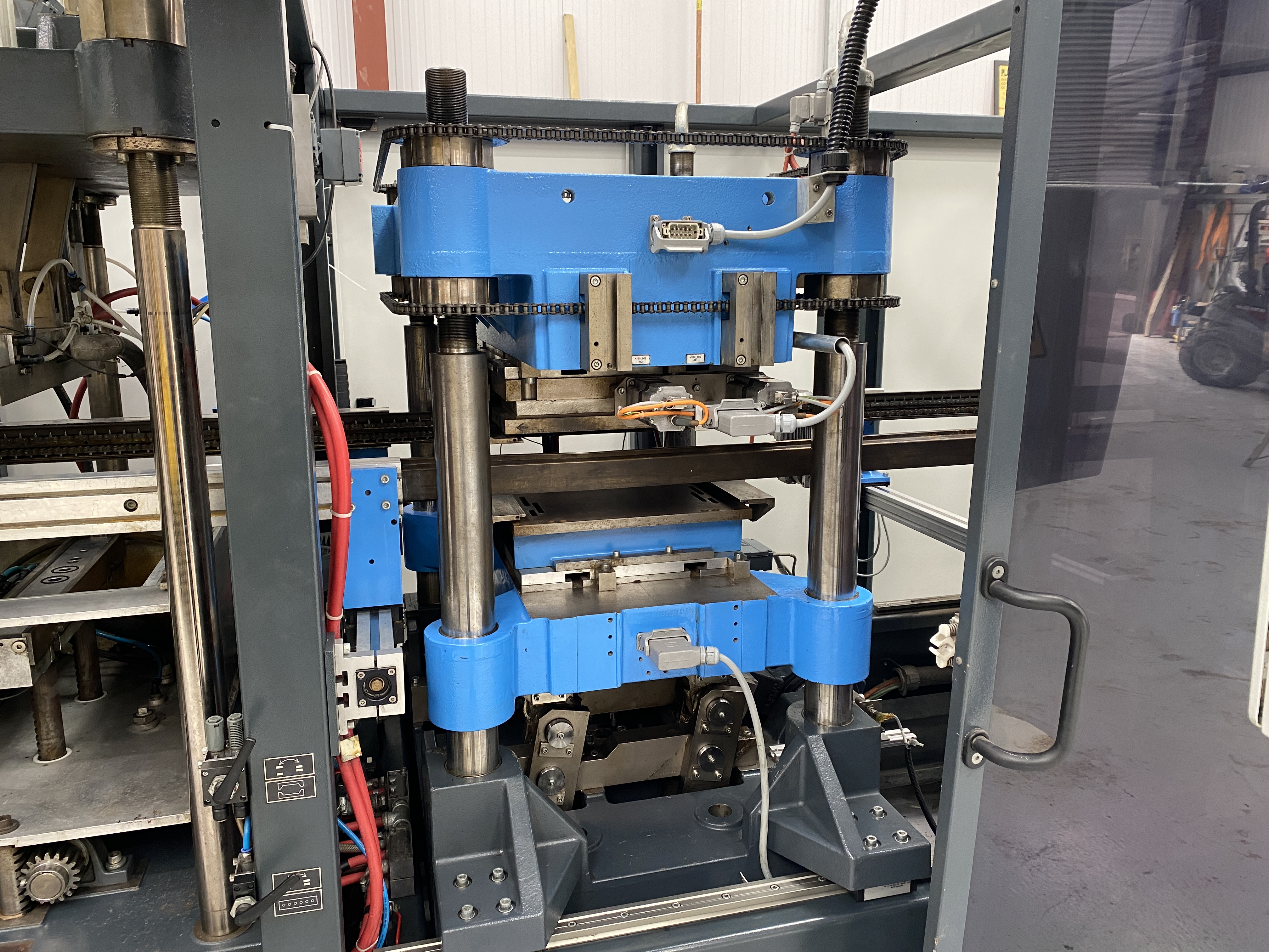 Used 2004 Kiefel KMV 50D