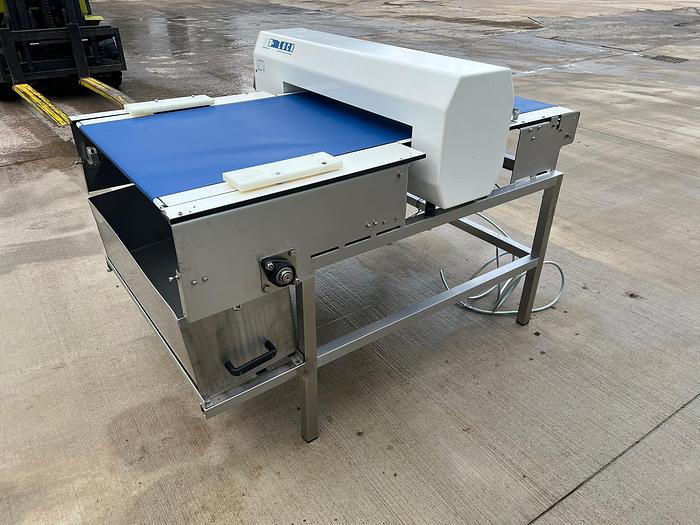 Used LOCK INSPECTION SYSTEMS METAL DETECTOR
