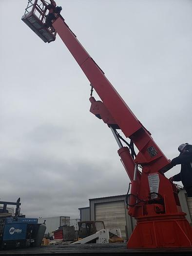 Used 2007 International 4400 Skyhoist RX87 Sign Crane - M26707