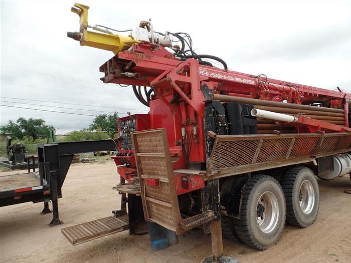 Used 2004 Versa Drill V2000 Drill Rig - Sold