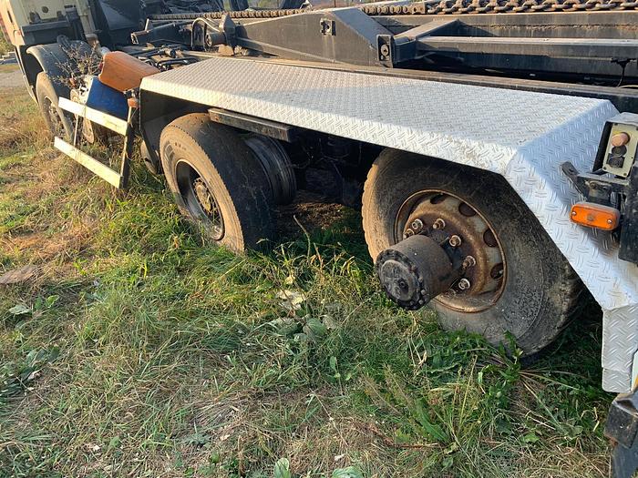 Used 1999 DAF 85 CF 430 MANUAL EURO 2