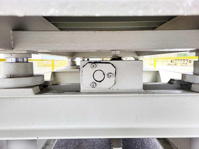 Used ORMA Hydraulic veneer press NPC 6/95