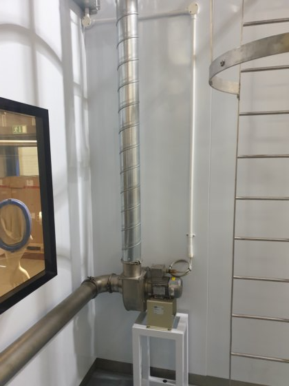 Used Extract Technologies Warehouse Downflow Sampling Booth