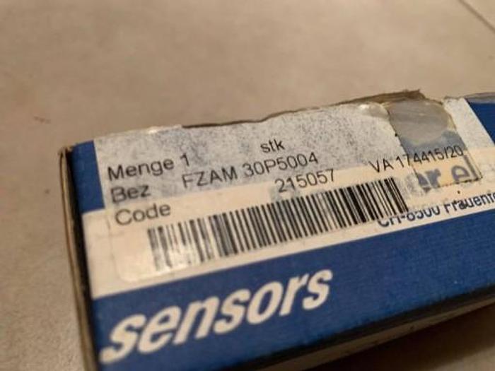 BAUMER FZAM 30P5004 NEW