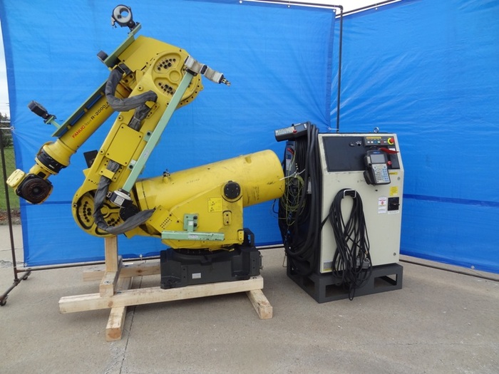 Used FANUC R2000iA/165R CNC 6 AXIS ROBOT W/RJ3IB CONTROL