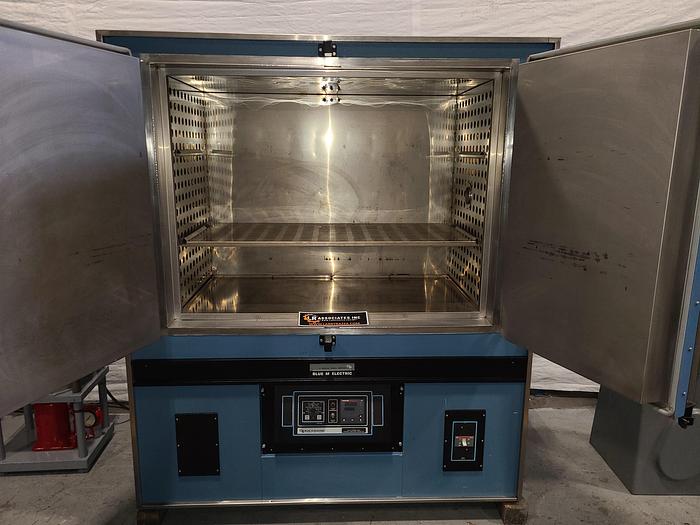 Used GS  Blue M Electric Oven