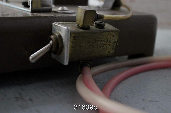 Used Thwing Albert 1423842 Elmendorf Tear Tester #31639