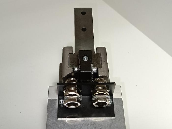 2 Finger Parallel Aussengreifer, pneumatisch, 52.81.3.500, FLT, neu