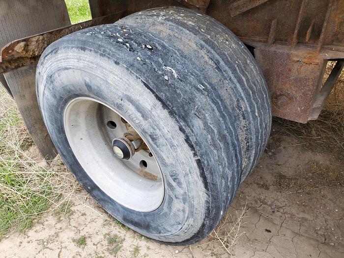 Used 1991 26' Fruehauf End Dump Trailer