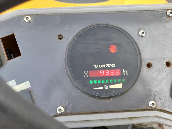 Used 2015 Volvo DD23W