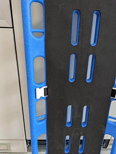 I Giovanniti  - Hybriboard stretcher - Hybriboard barella  Hybriboard