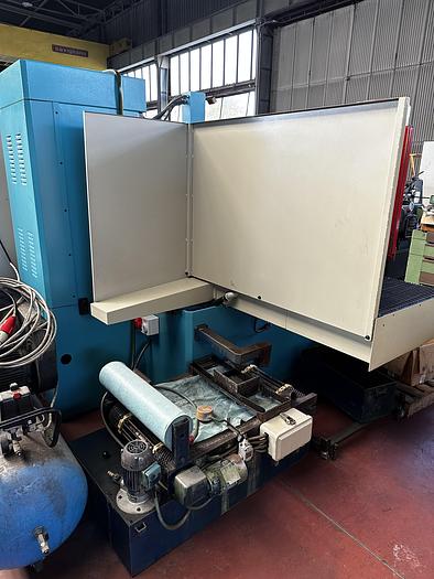 Ottime Rettifica Tangenziale Cnc DELTA SYNTHESIS 1300/600 COMPACT PLUS