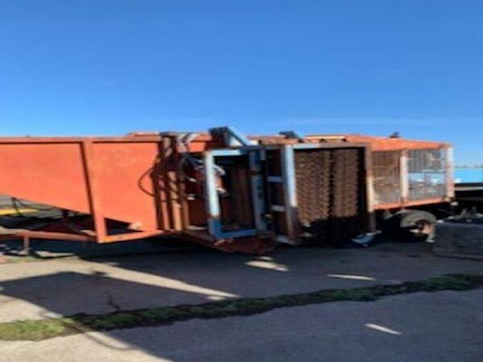 Used MANITOWOC FLAIL DEBARKER