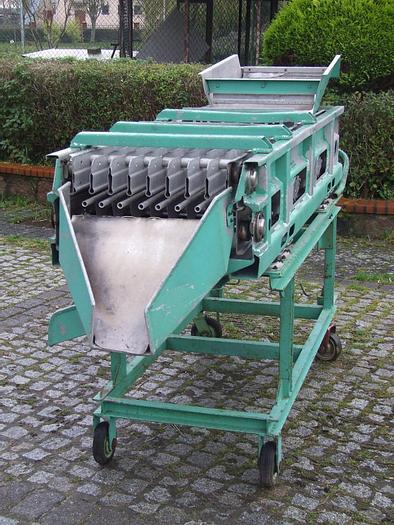 Used Kalibrownik wibracyjny BA- 041 ścieżkowy - mobilny (na kółkach)