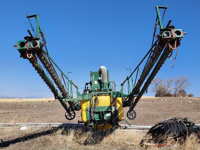 Used Spray-Air 1800 Sprayer