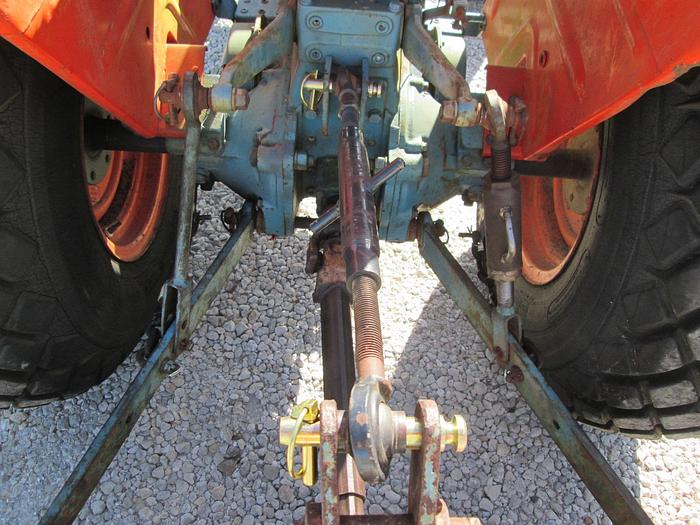 Used Kubota L225 Tractor