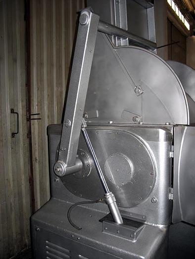 D'occasion Broyeur "LASKA" GFS-620