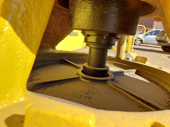 Used HAZELTON 200M SLURRY PUMP (NOT TESTED)