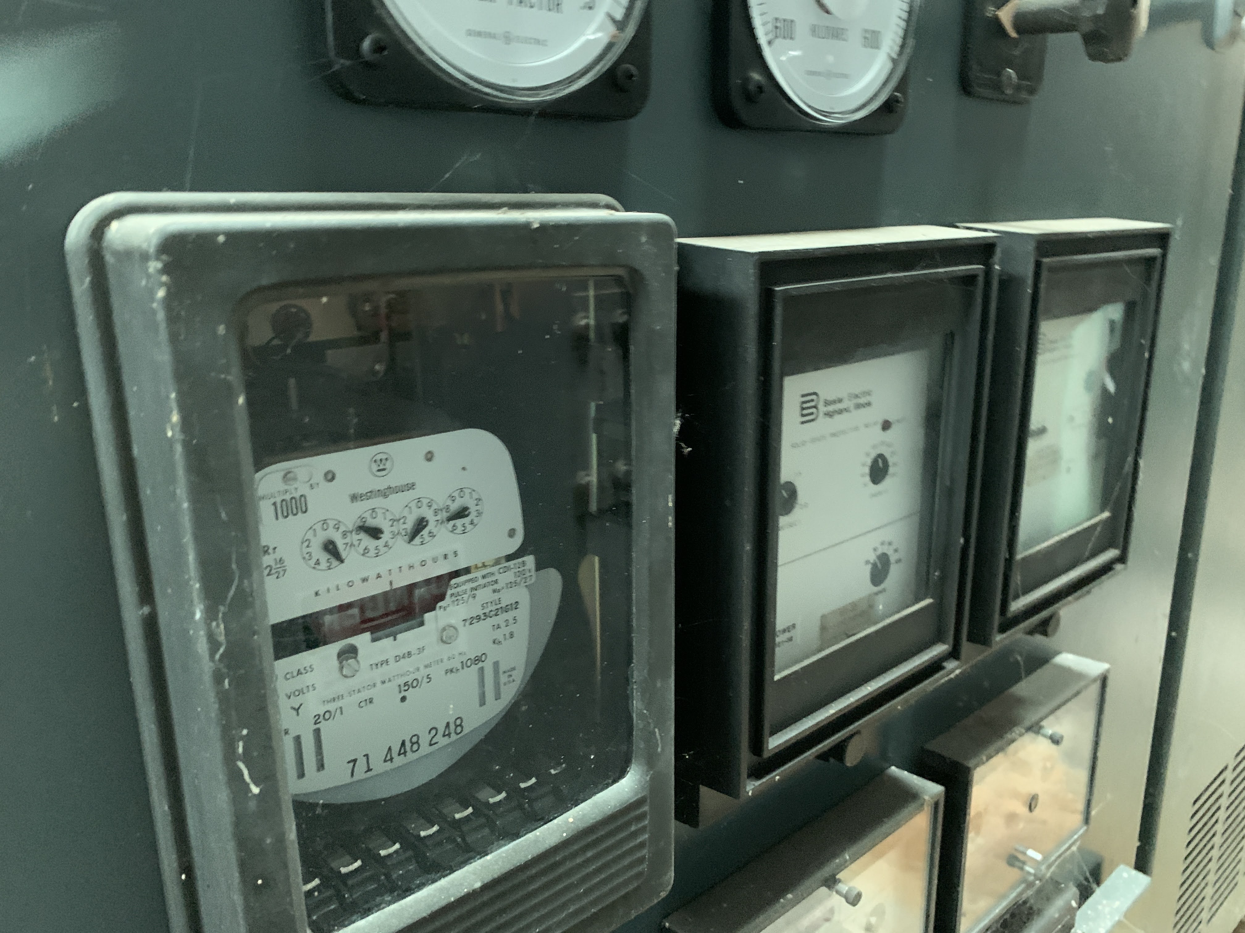 Used 1,000 kW Hydro-Electric Generating System; MFG 1985 by Teledyne / Louis-Allis