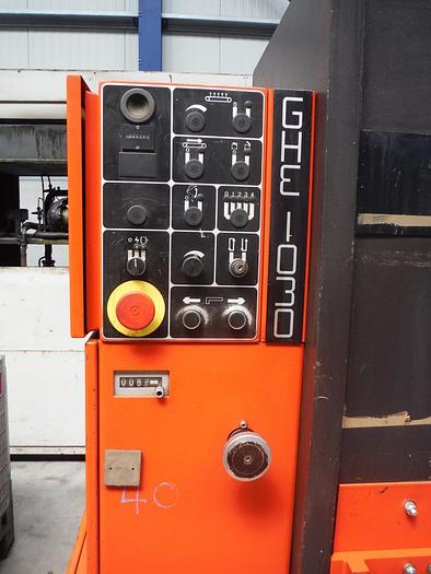 Gebraucht PLAATSCHAAR AMADA GHE-1030