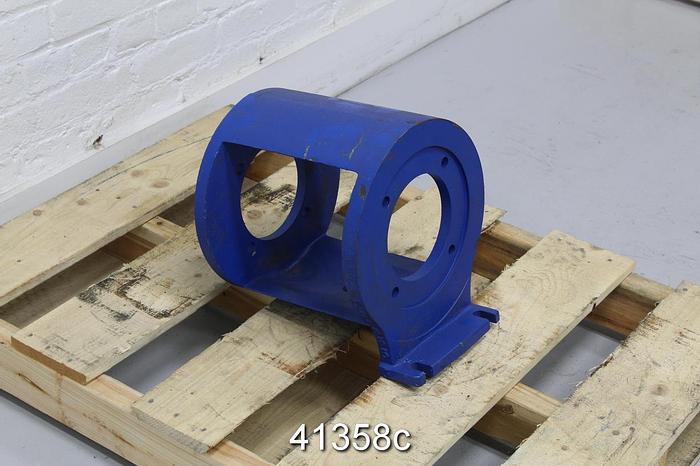 Used Goulds 3196 C Face Motor Frame Adapter #41358
