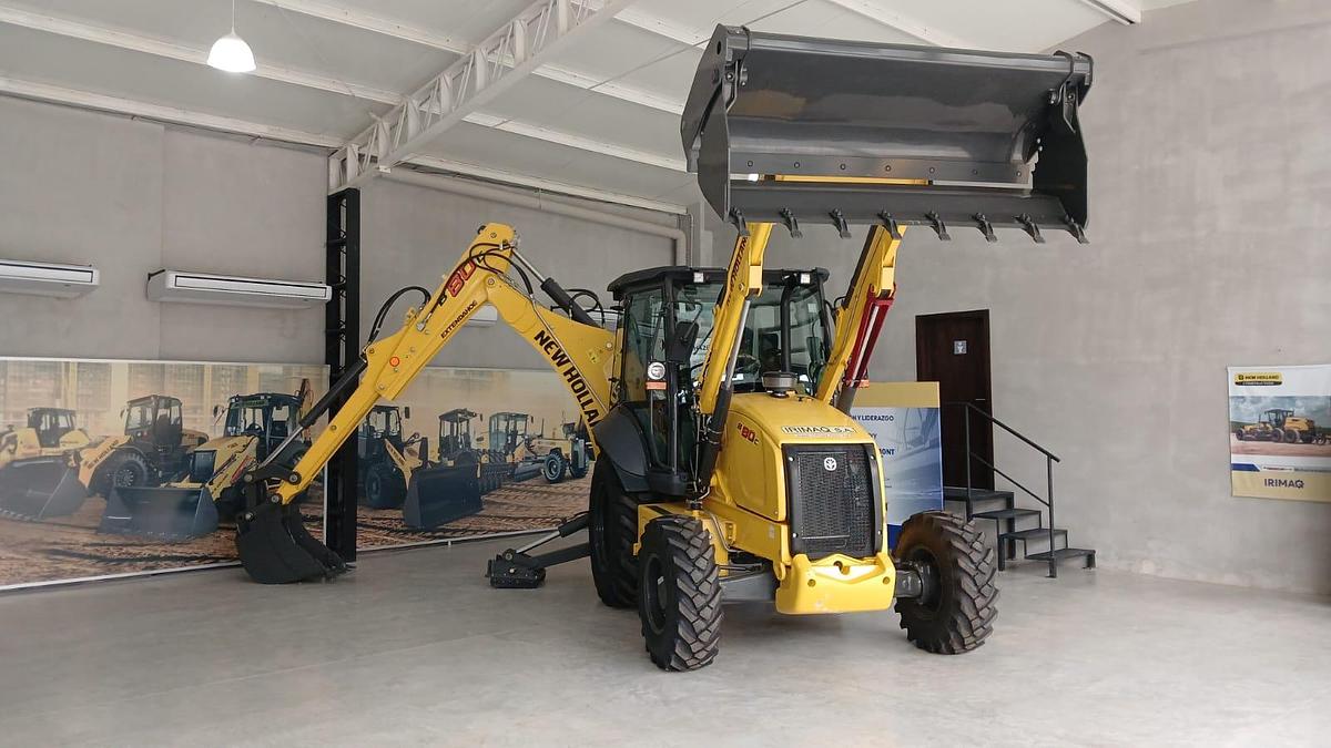 RETROEXCAVADORA NEW HOLLAND