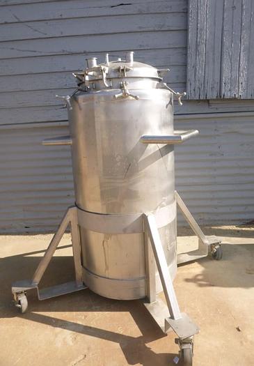 Used Tank, 52.8 Gallon, S/st, 22" X 38", 10 PSI, DT/DB #S743758