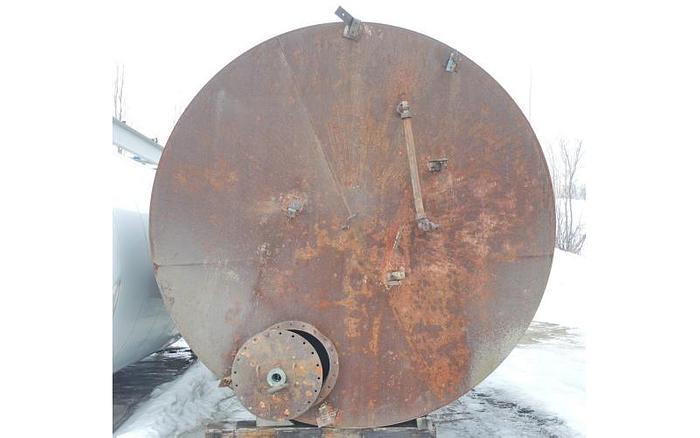 D'occasion USED 24 000 GALLON TANK, CARBON STEEL