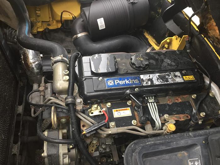 Used 2005 HYSTER H4.00 XMS-6