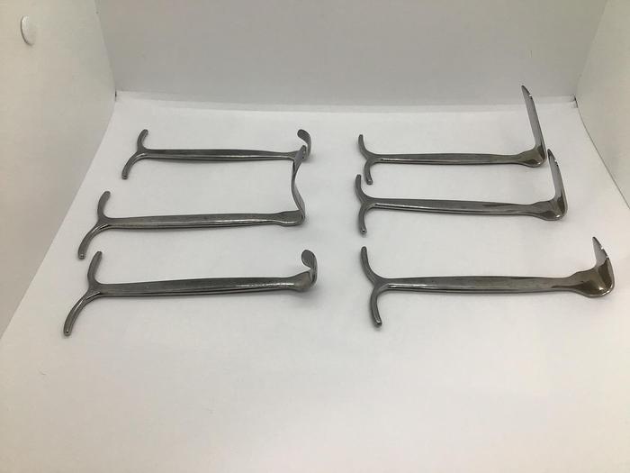 Used Zimmer knee retractor set Set of 6 for Sale in Andover, Unite...