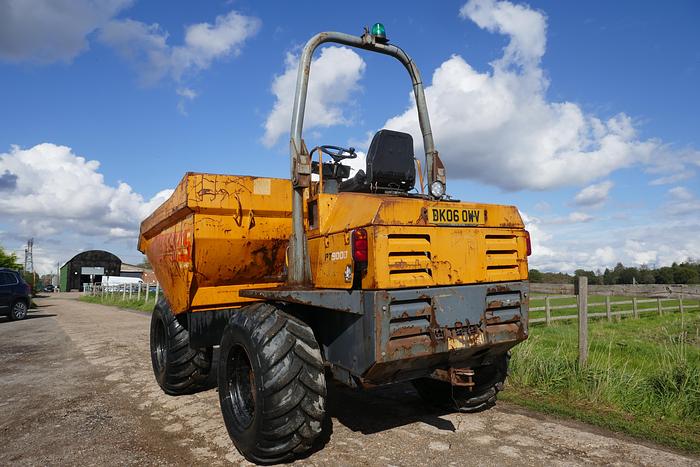 Used 2006 BENFORD 9 TONNE