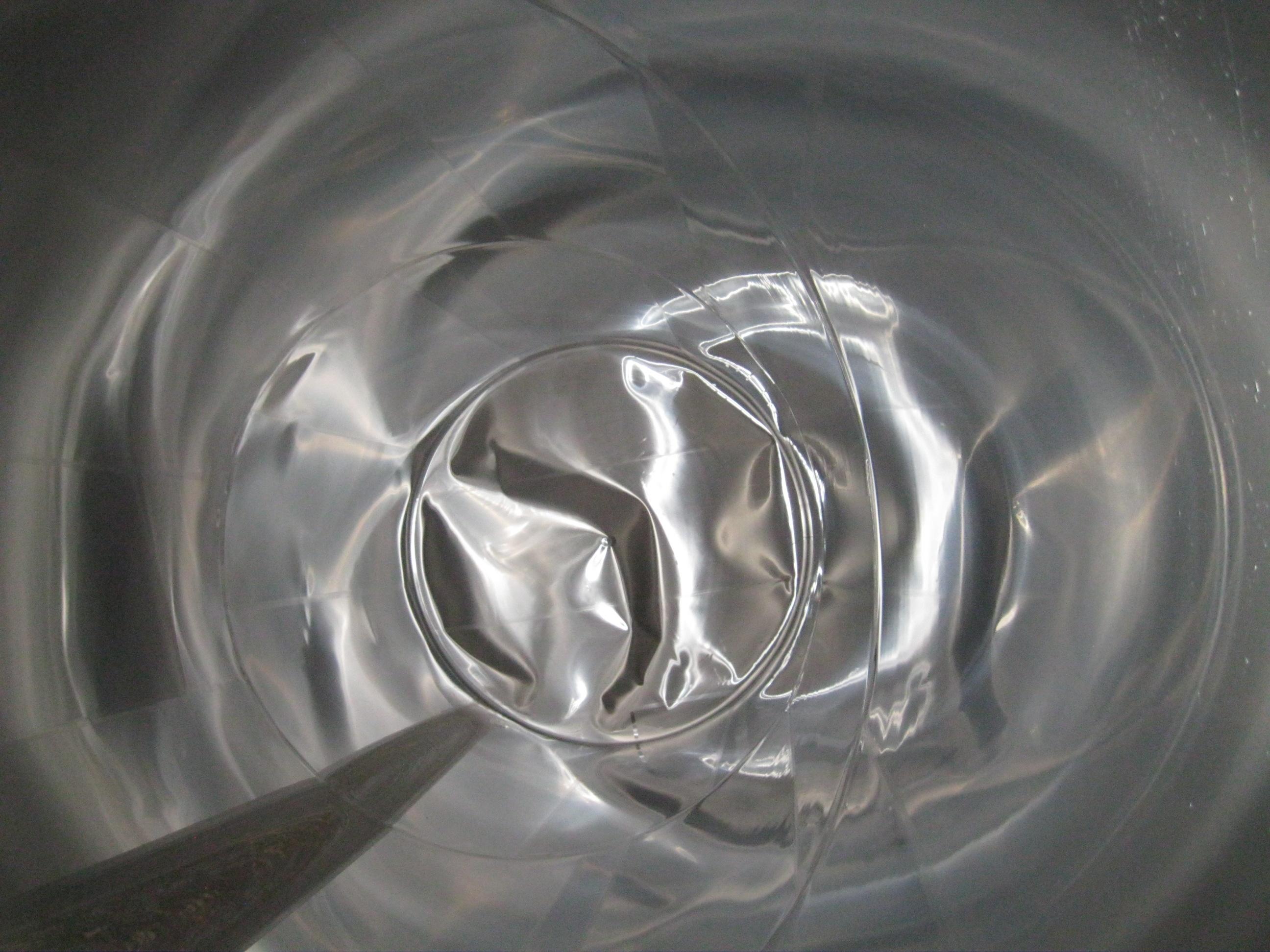 Usado 30000 GALLON STORAGE SILO TANK.  MUELLER.  VERTICAL