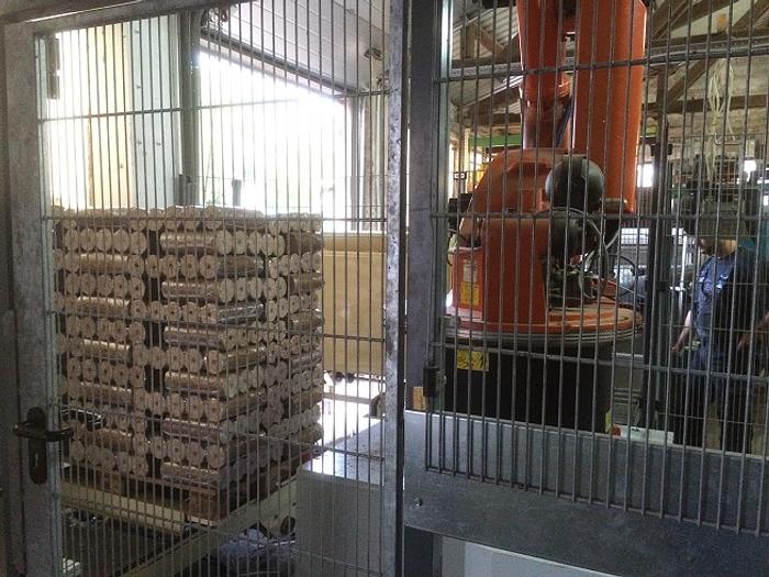 Gebraucht Palettieranlage für Holzbriketts