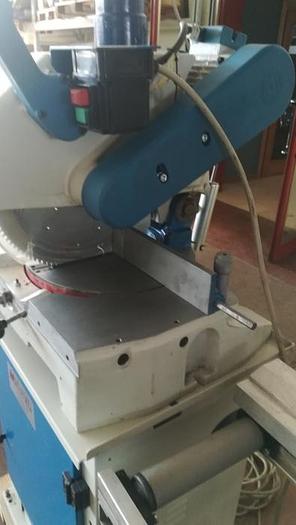 Usato MITRE SAW OMGA T50 complete of roller conveyor whit measurement