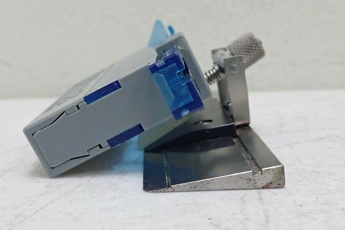 Used Miles Scientific Tissue-Tek 4681 Accu-Edge Universal Cryostat Microtome Blade