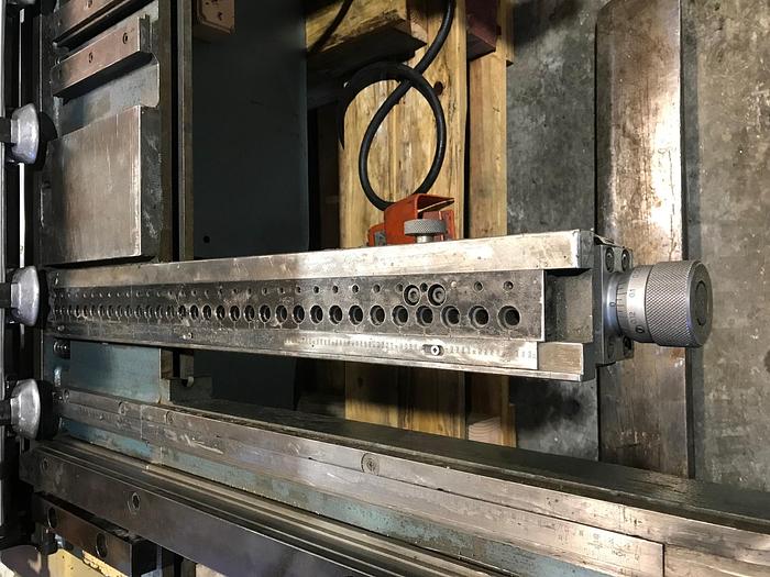 Used 1981 Amada M-1245 Mechanical Shear #1692