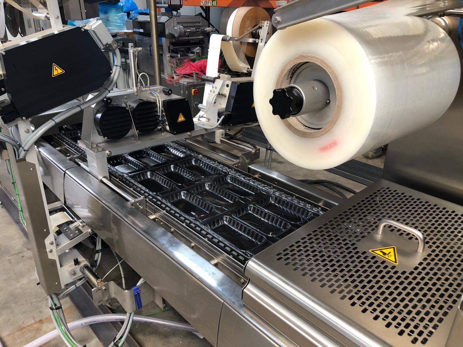 Used Multivac R275cd skin-pack thermoformer