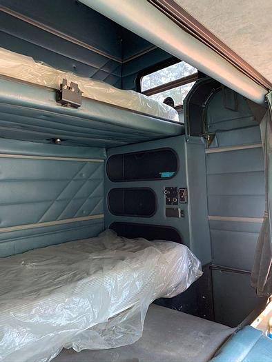 Used 1993 INTERNATIONAL 9700 Cab over Semi Tractor