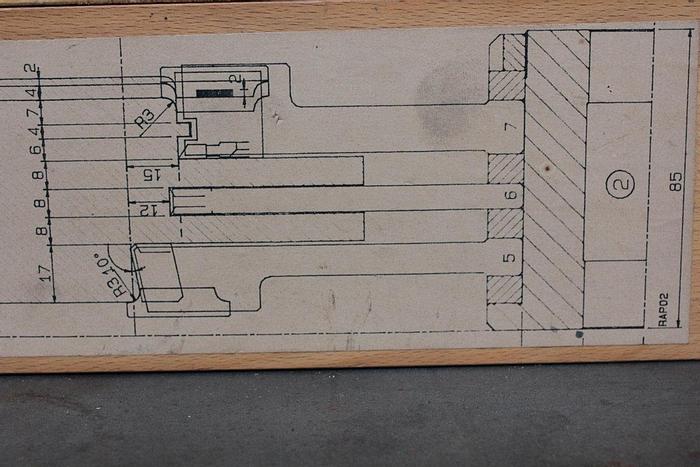 Used Gruppo utensili serramento usato