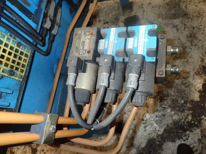 Used 24" x 10 Ga. Hyd. Cut-Off Shear