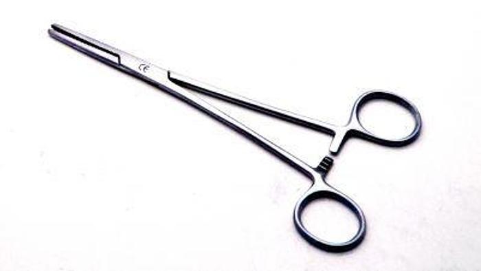 Used Forceps Artery Spencer Wells Straight 178mm (7in)