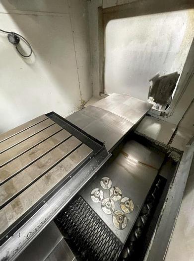 Used 2004 HAAS VF7/50 Vertical Machining Center