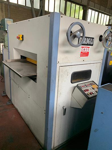 Used Belt Grinding TIMESAVERS GRINDINGMASTER 3000