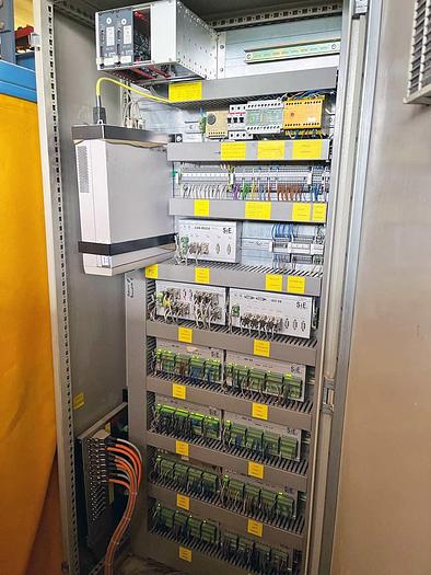 Used Hundegger K2-4 BHF joinery line  for log house production