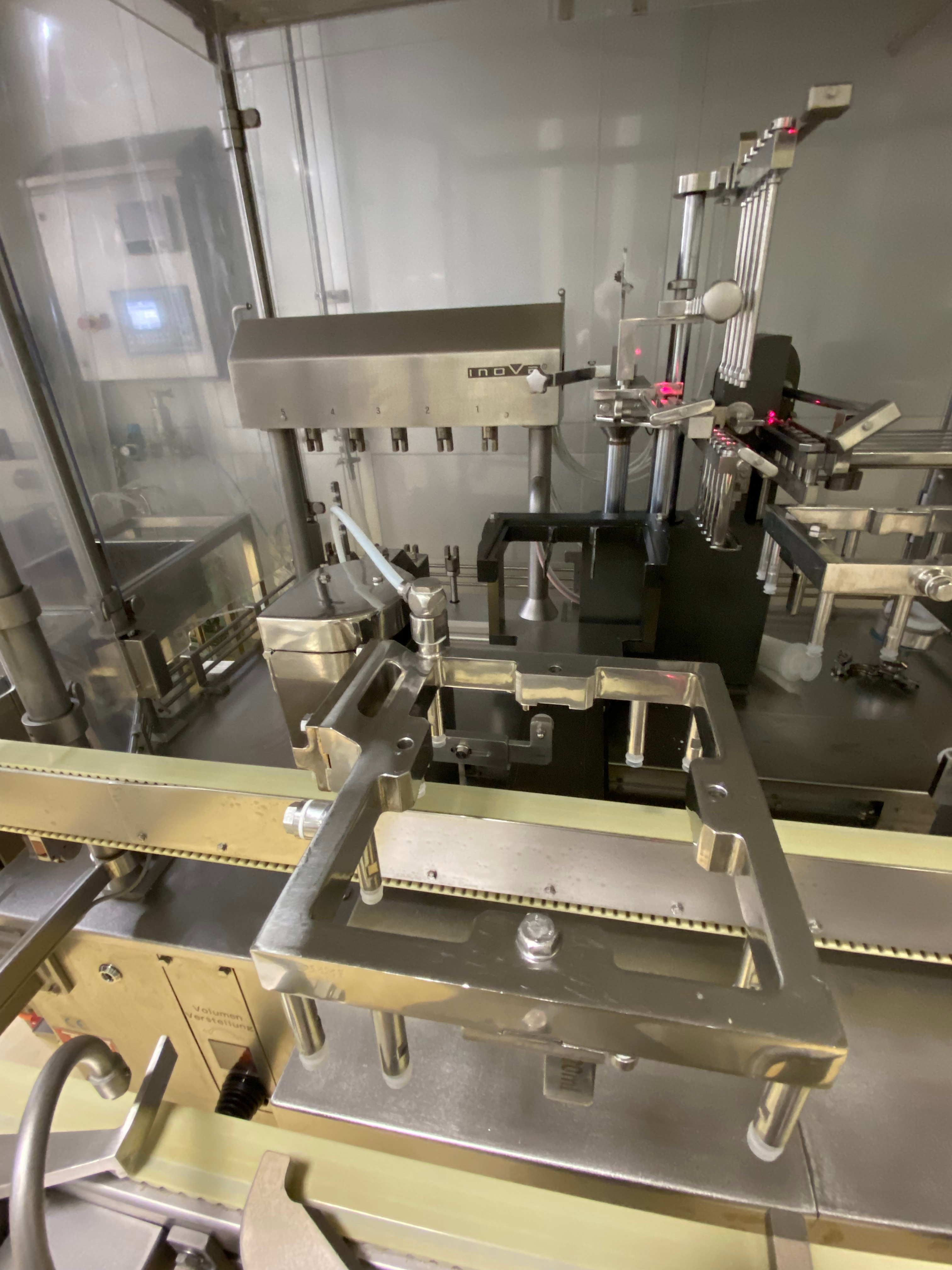 Used INOVA - Riempitrice Liquidi - VSVM 521 B