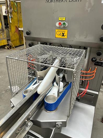 Used 2004 MAREL 2611