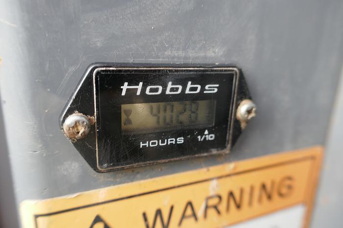 Used 2012 TAKEUCHI TB228