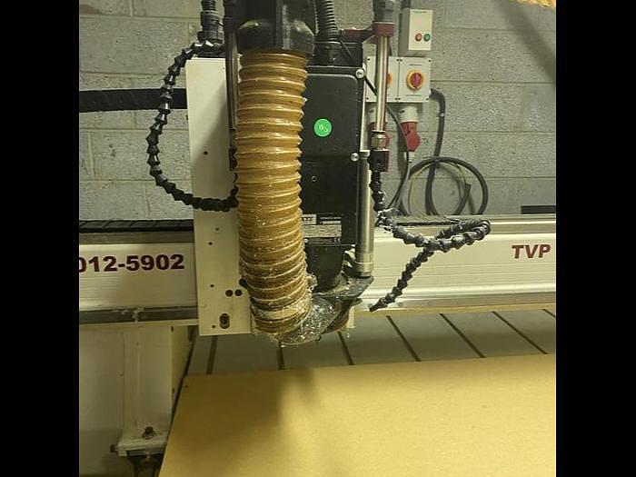 Used 2017 AXYZ 4008 CNC Router